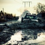 Offroad Sandlycke December vattenkaskader vatten skogskörning sandlycke offroad lerigt jeep 