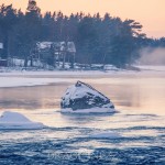 Dimmig kväll vatten solnedgång snölandskap landskap kväll is dis dimma 