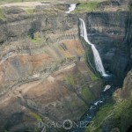 Island 2016   Dag 5 waterfall vattenfall väg snow snö sheep mountain Jökulsárlón island is iceland icelagoon ice fjäll fell får berg asfalt 